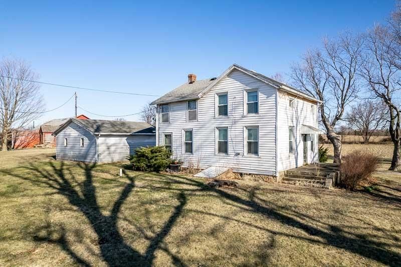 9202 TOWN HALL Road — Belvidere, IL 61008