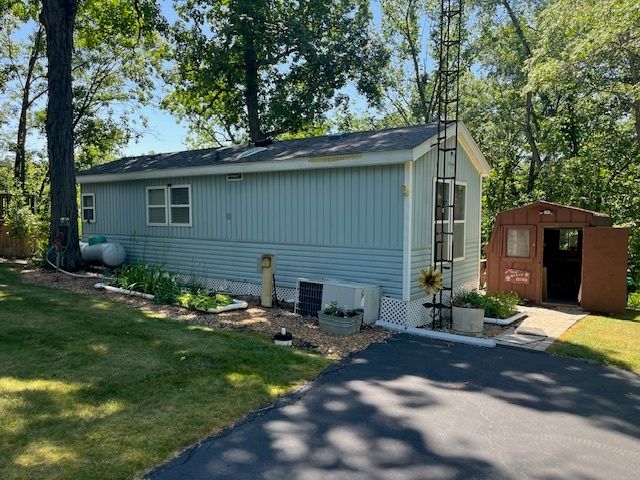 2795 28th Lot 140 Road, Seneca, IL 61360