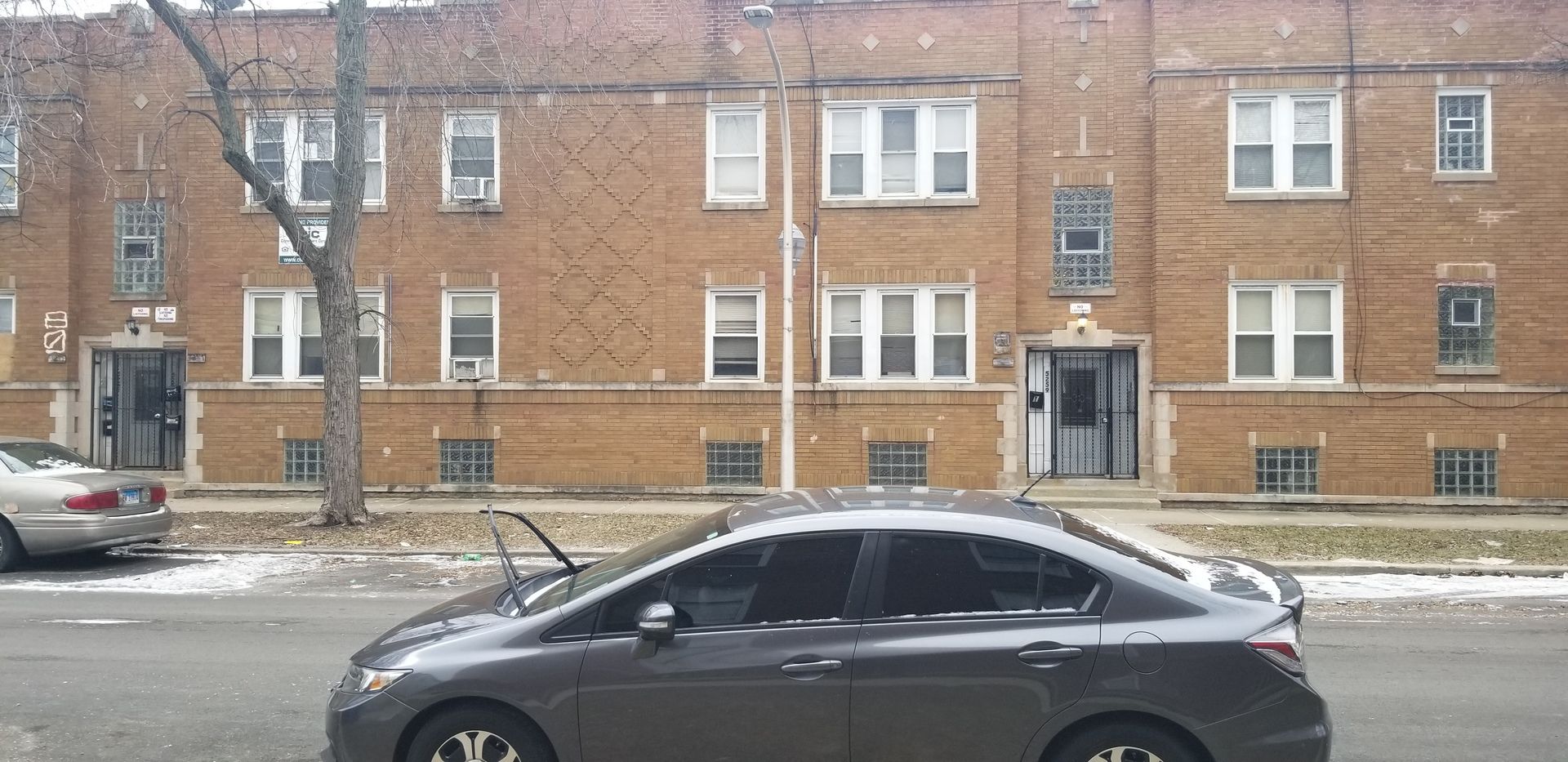 855 N Lockwood Avenue — Chicago, IL 60651