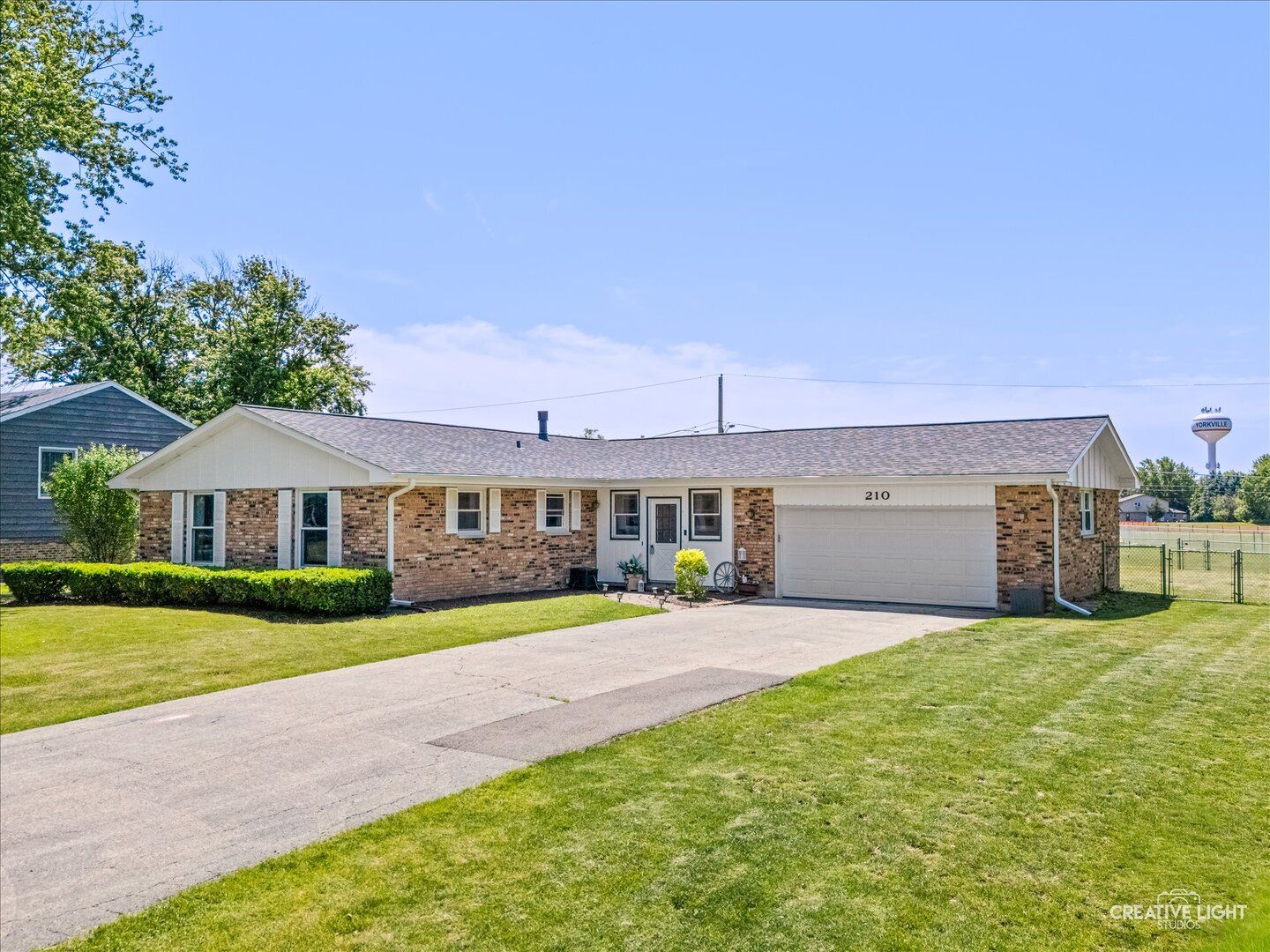 210 Georgeanna Street — Yorkville, IL 60560
