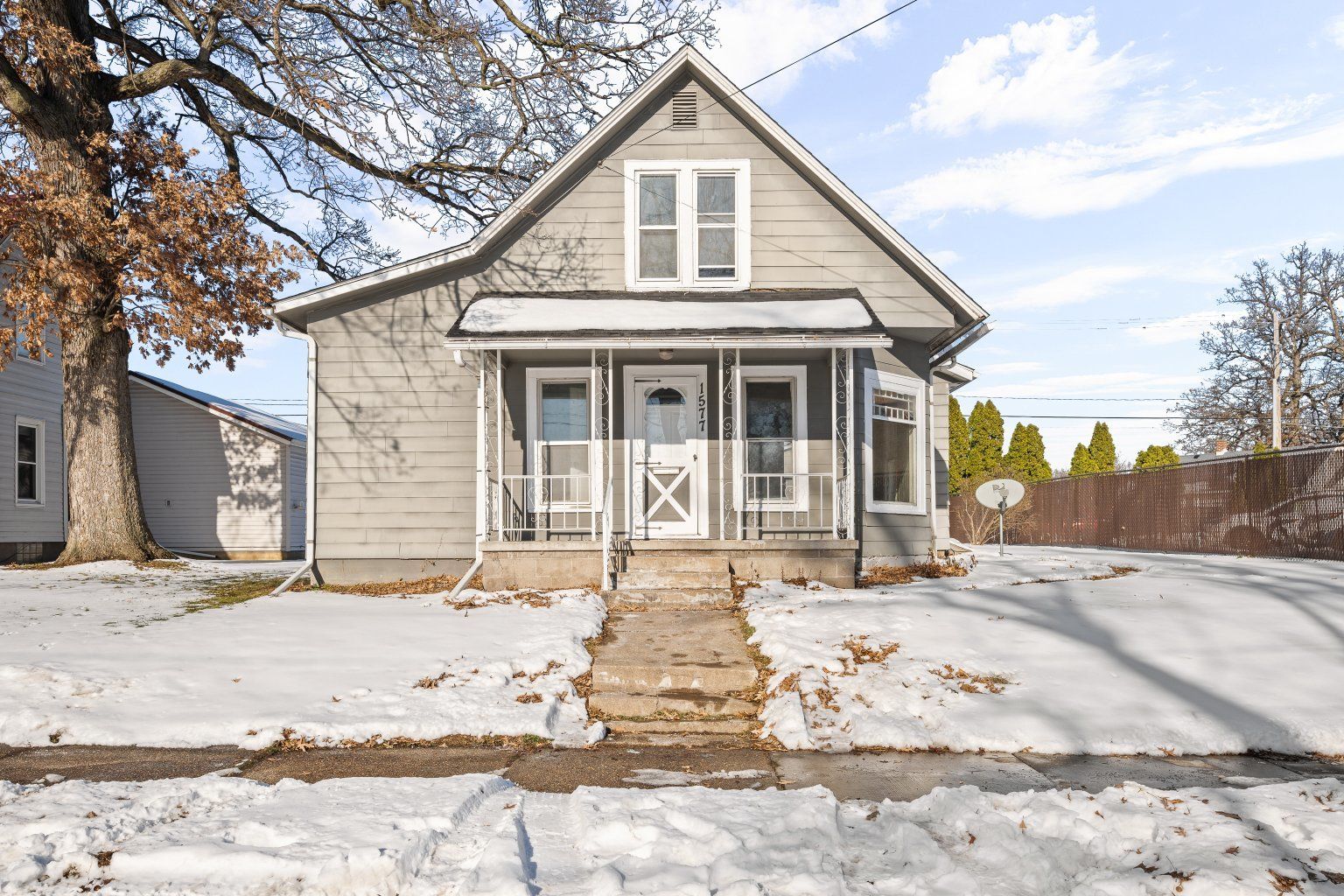 1577 31st Avenue — Moline, IL 61265