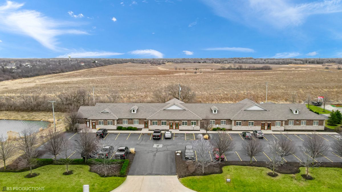 12410 Horseshoe Drive, New Lenox, IL 60451