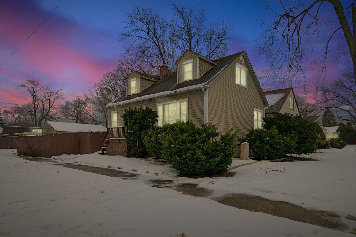 1107 145th Street, Dolton, IL 60419