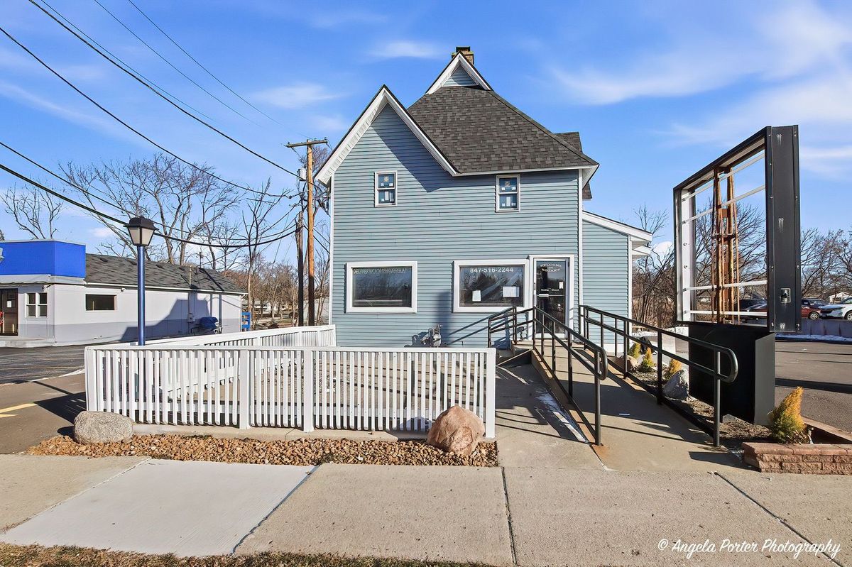 130 Crystal Street, Cary, IL 60013