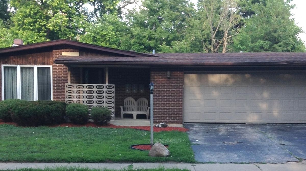511 Kenneth Court, Glenwood, IL 60425