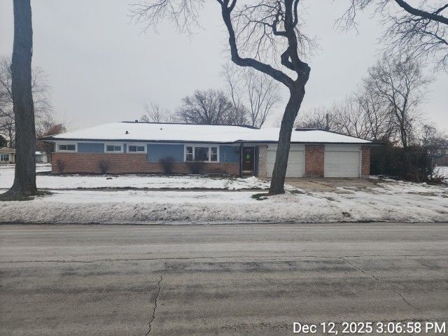 289 Westwood Drive, Park Forest, IL 60466