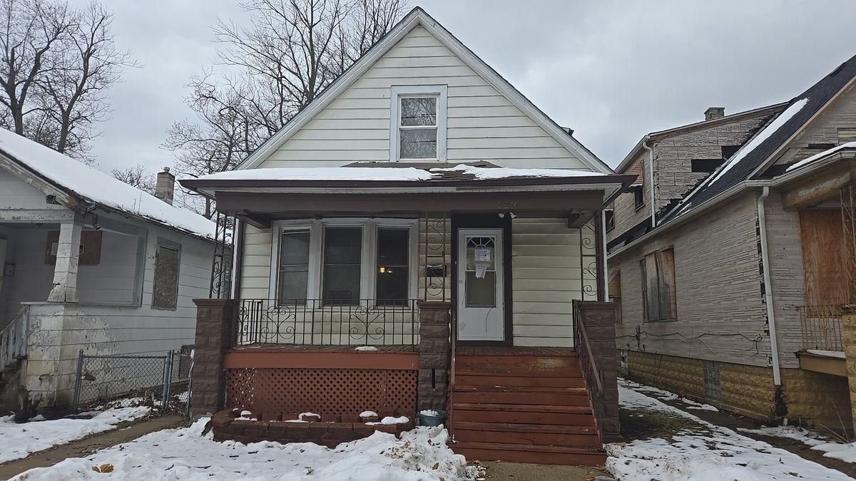 11236 Stewart Avenue, Chicago, IL 60628