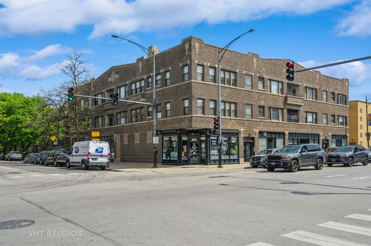 1340 Irving Park Road, Chicago, IL 60613