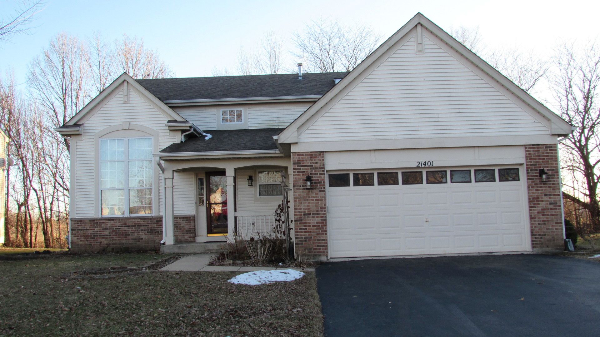 21401 Prestwick Drive — Crest Hill, IL 60403