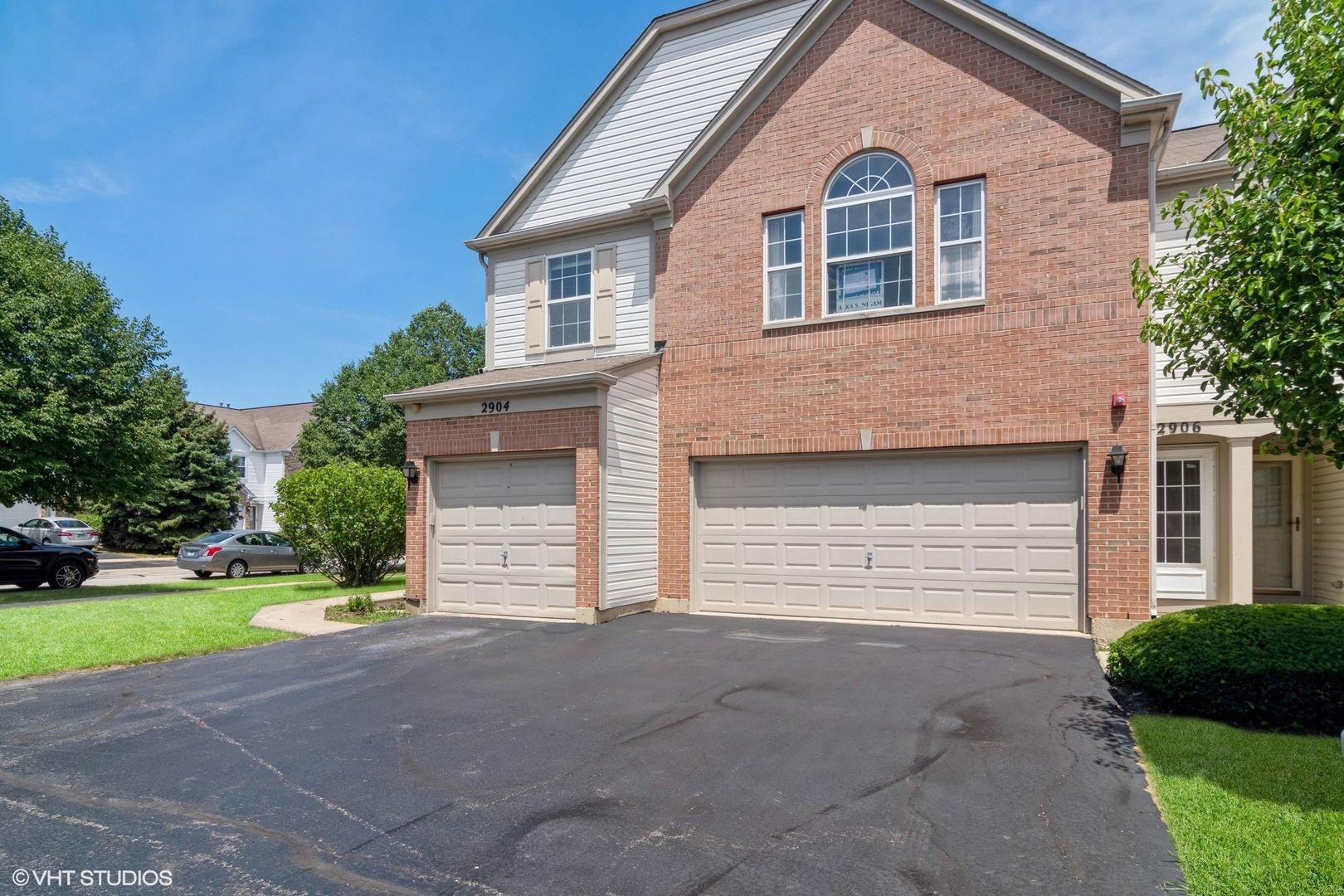2906 Stonewater Drive — Naperville, IL 60564