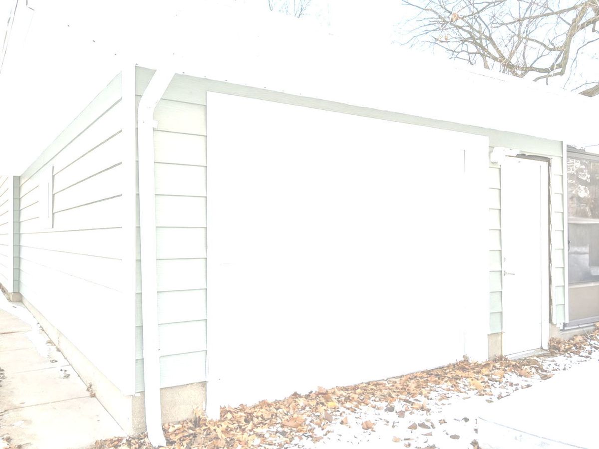 152 Riverview Drive, Ottawa, IL 61350