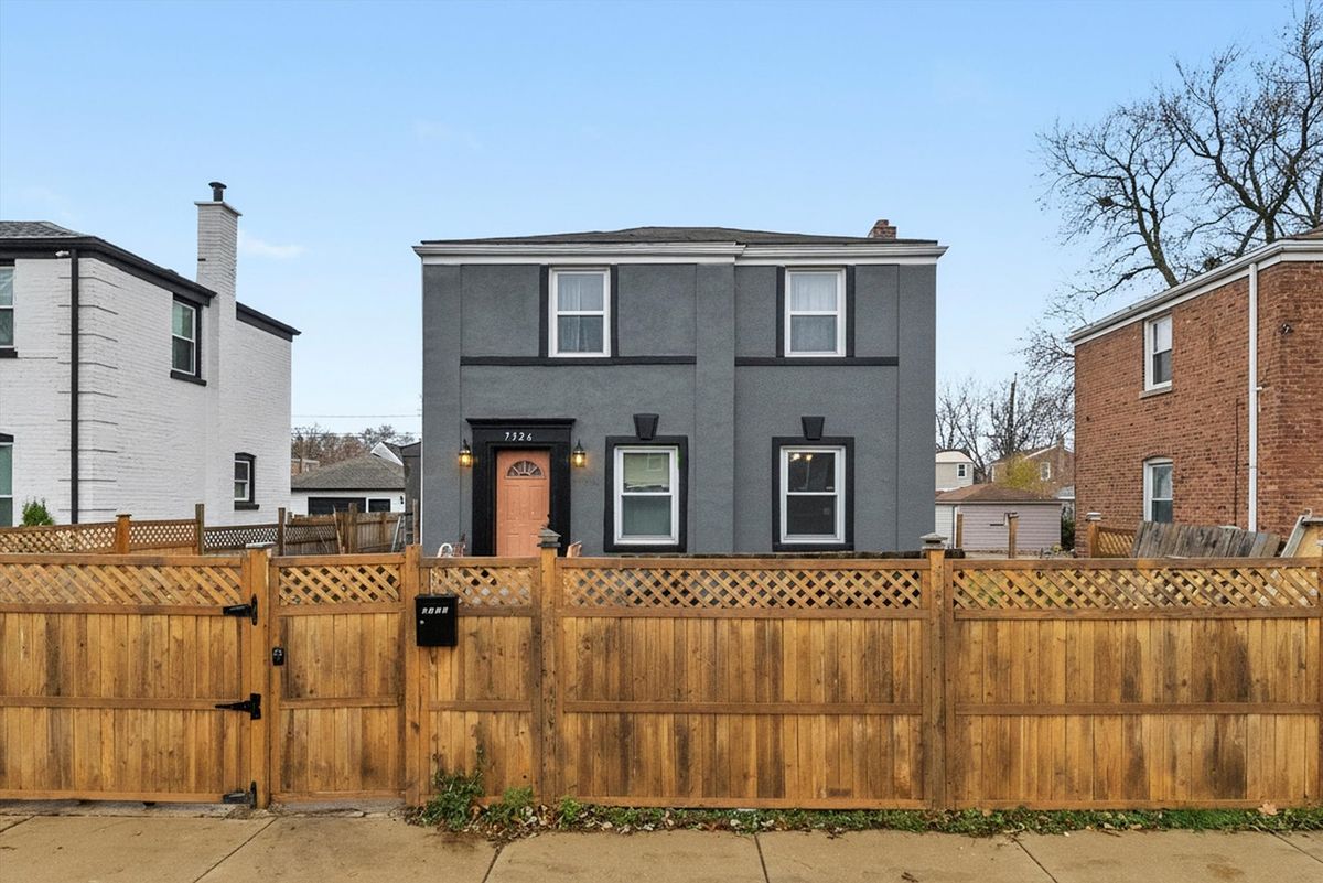 7326 Francisco Avenue, Chicago, IL 60629