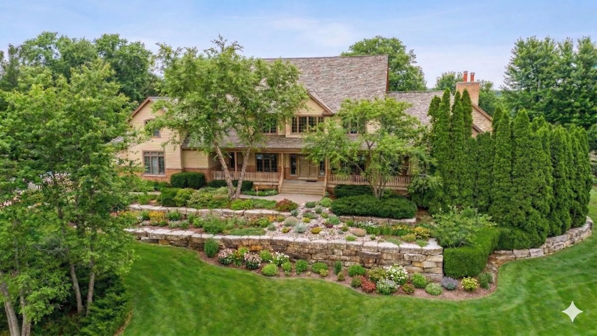 2917 Fox Knoll Court, Johnsburg, IL 60051