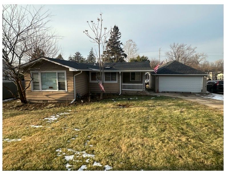 8518 Archer Avenue — Willow Springs, IL 60480