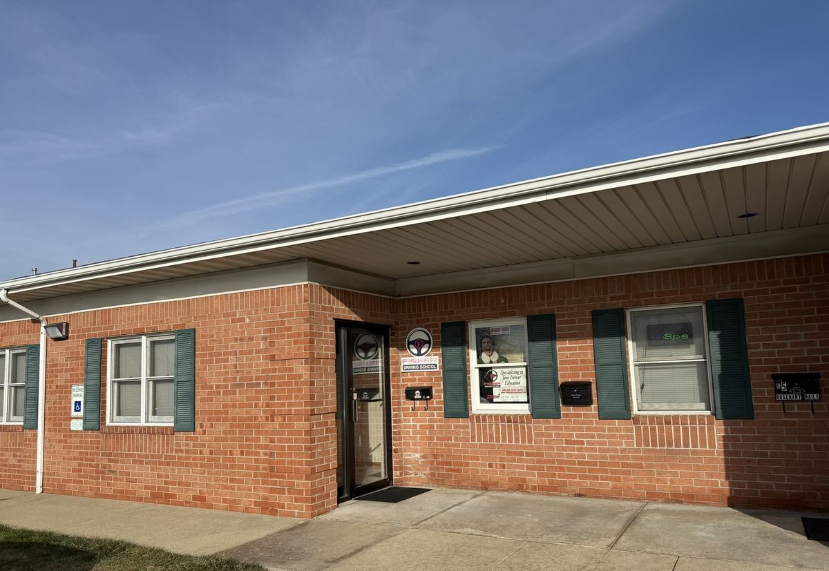 211 Landmark Drive, Normal, IL 61761