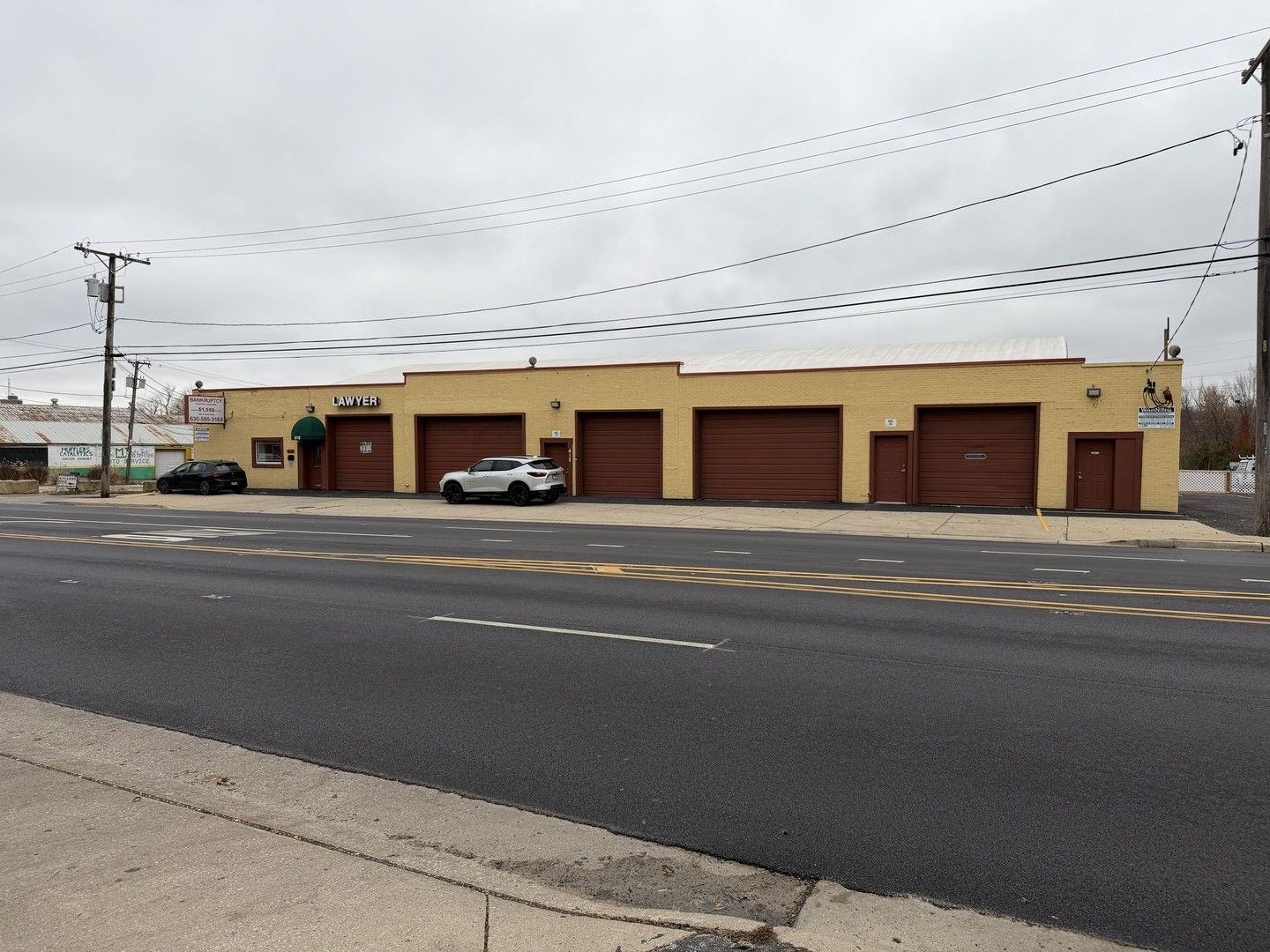 610 - 628 N Broadway — Aurora, IL 60505
