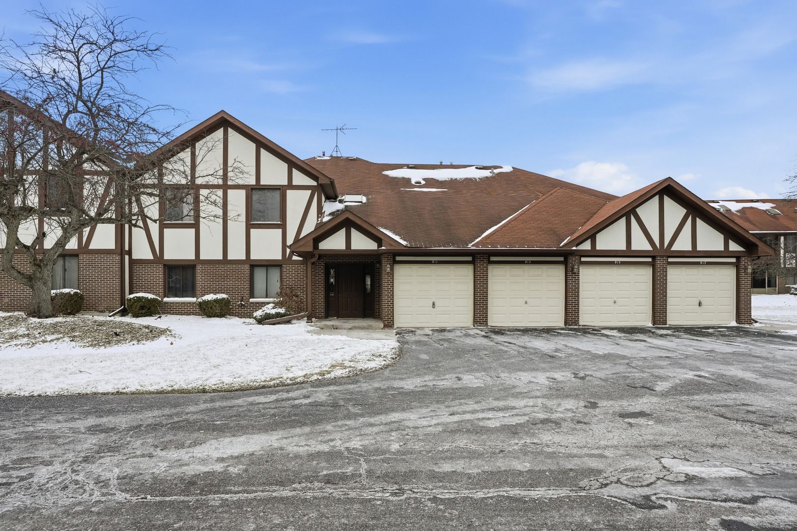 917 Patricia Lane #917 — Crete, IL 60417