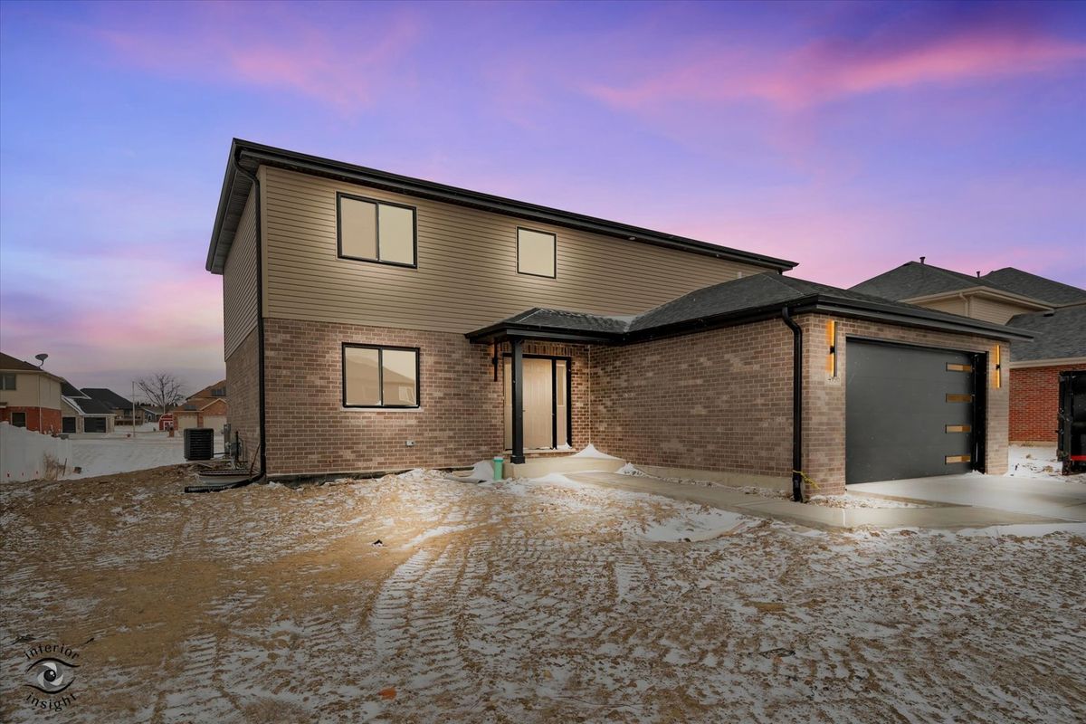 26048 County Fair Drive, Monee, IL 60449