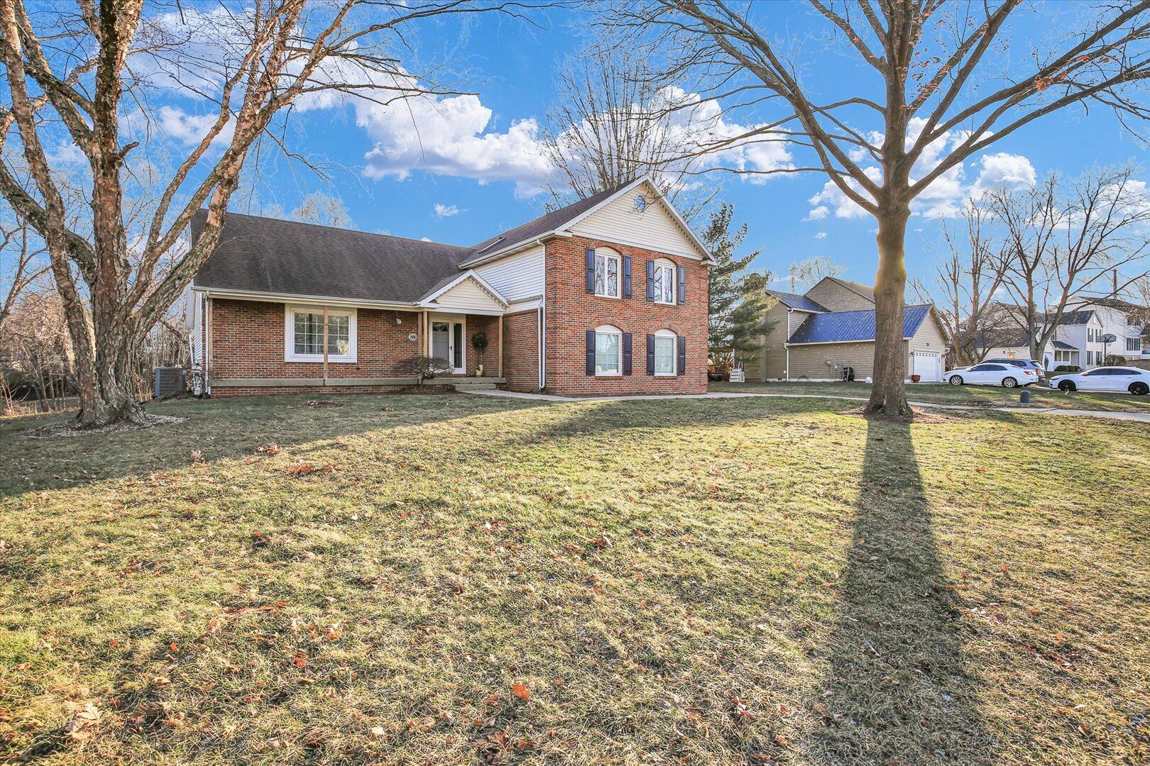880 Stevens Creek Lane — Forsyth, IL 62535
