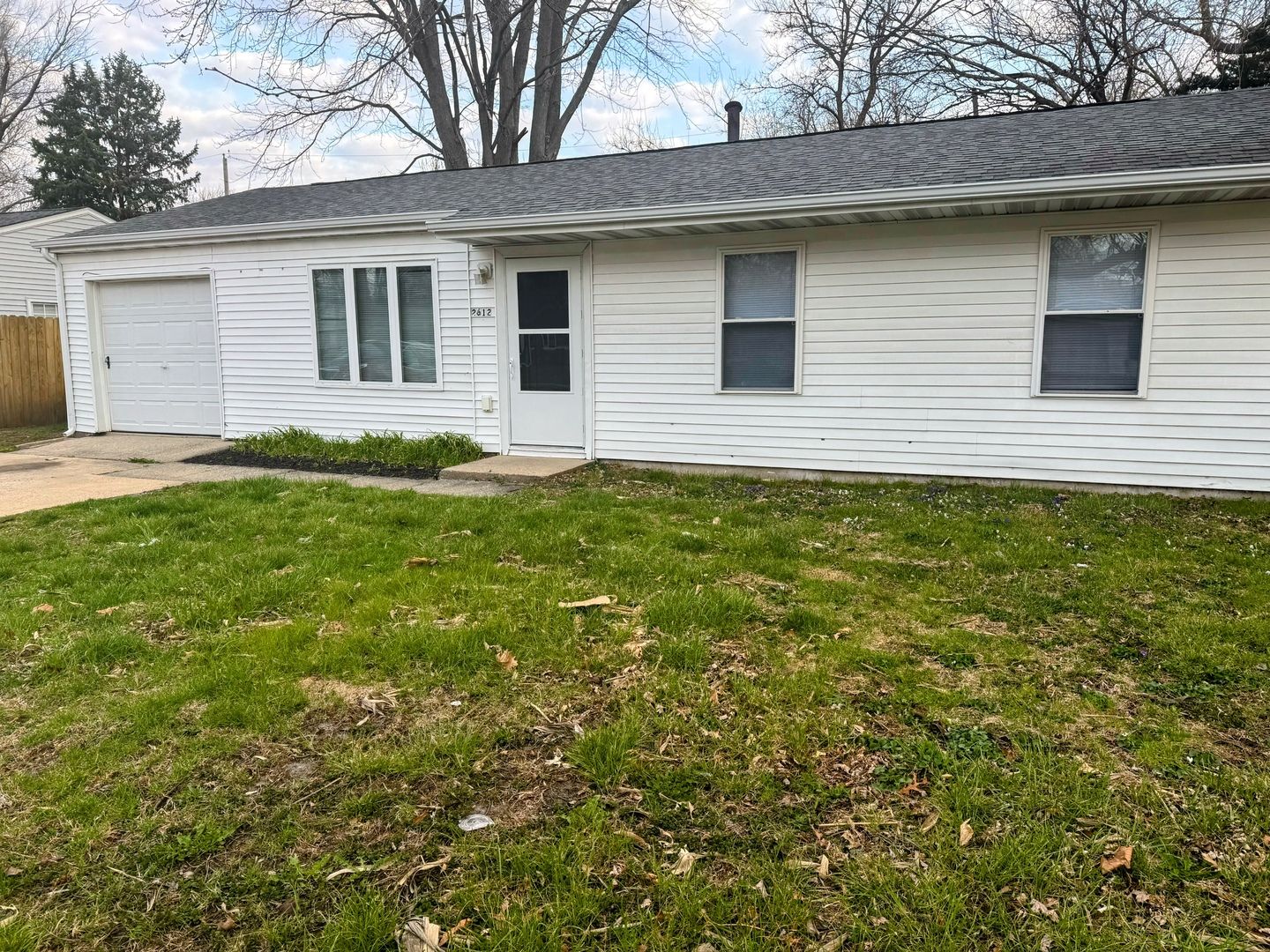 2612 W Kirby Avenue — Champaign, IL 61821