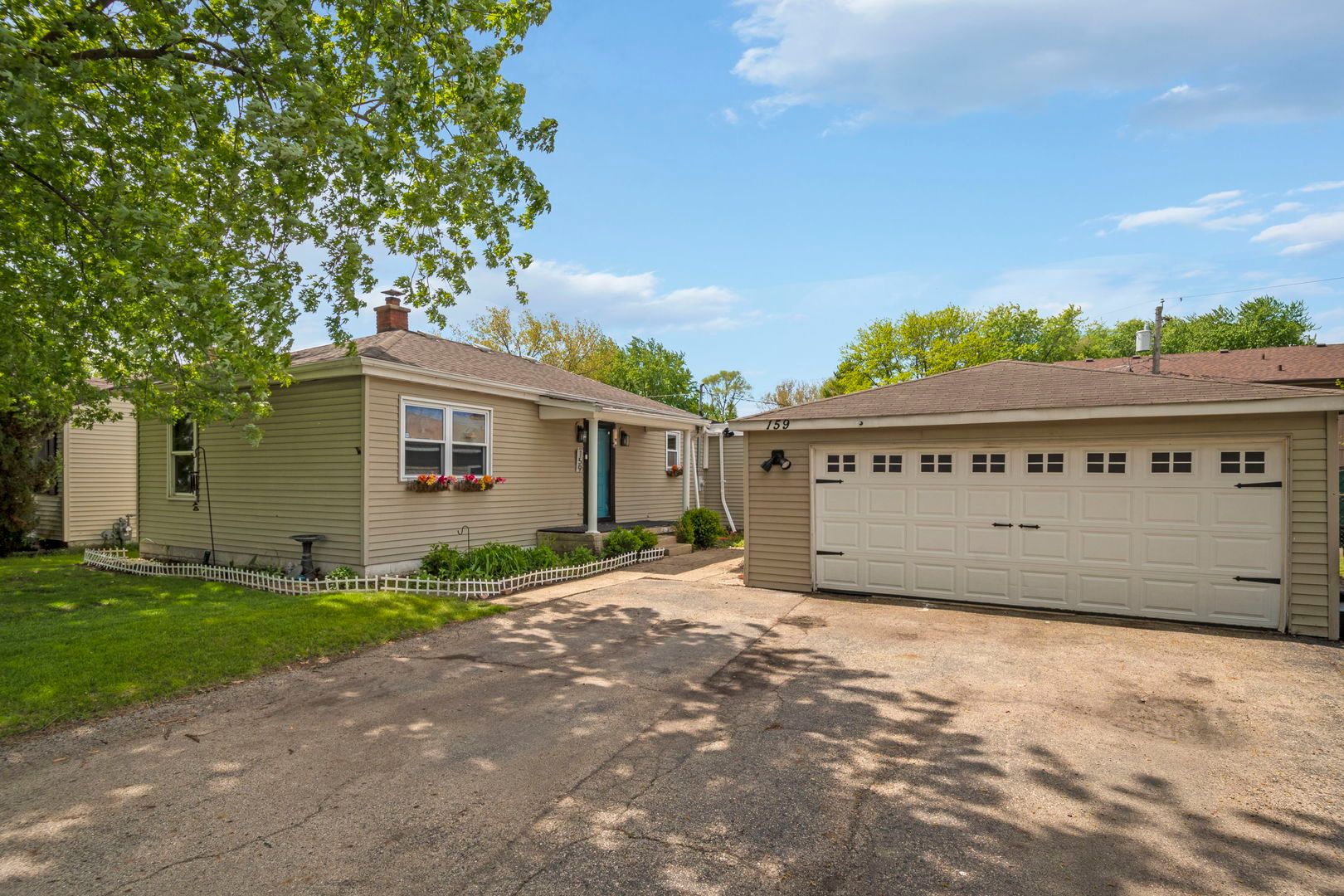 159 Josephine Avenue — South Elgin, IL 60177
