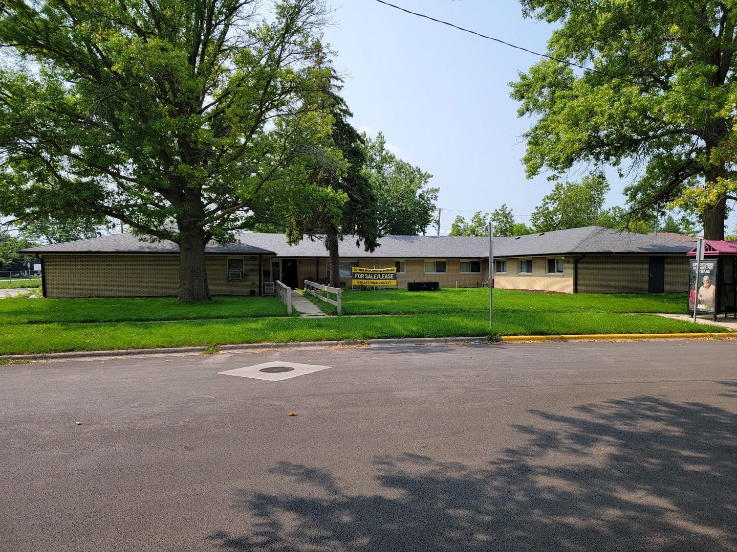 908 Greenbrier Road #908 — DeKalb, IL 60115