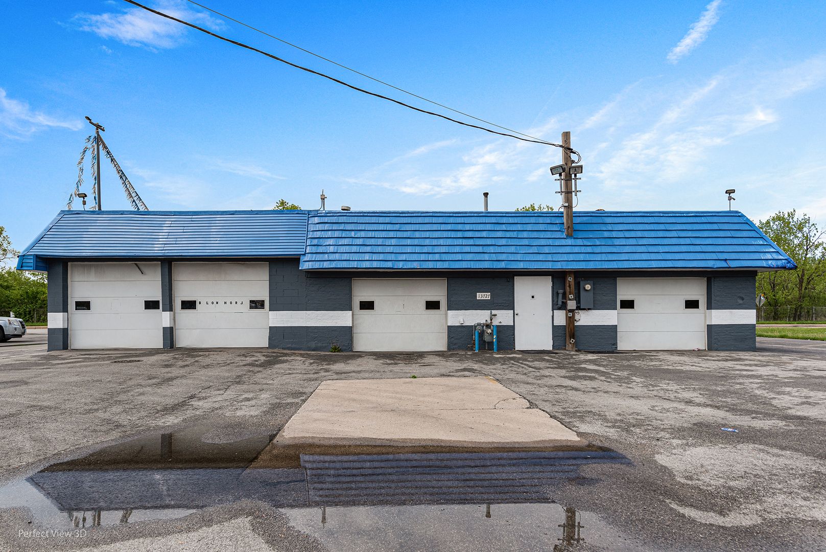 13727 S Halsted Street — Riverdale, IL 60827