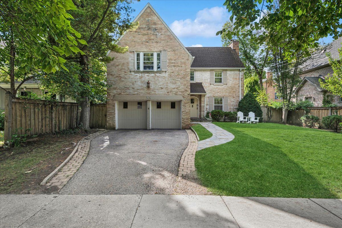 526 Orchard Lane — Winnetka, IL 60093