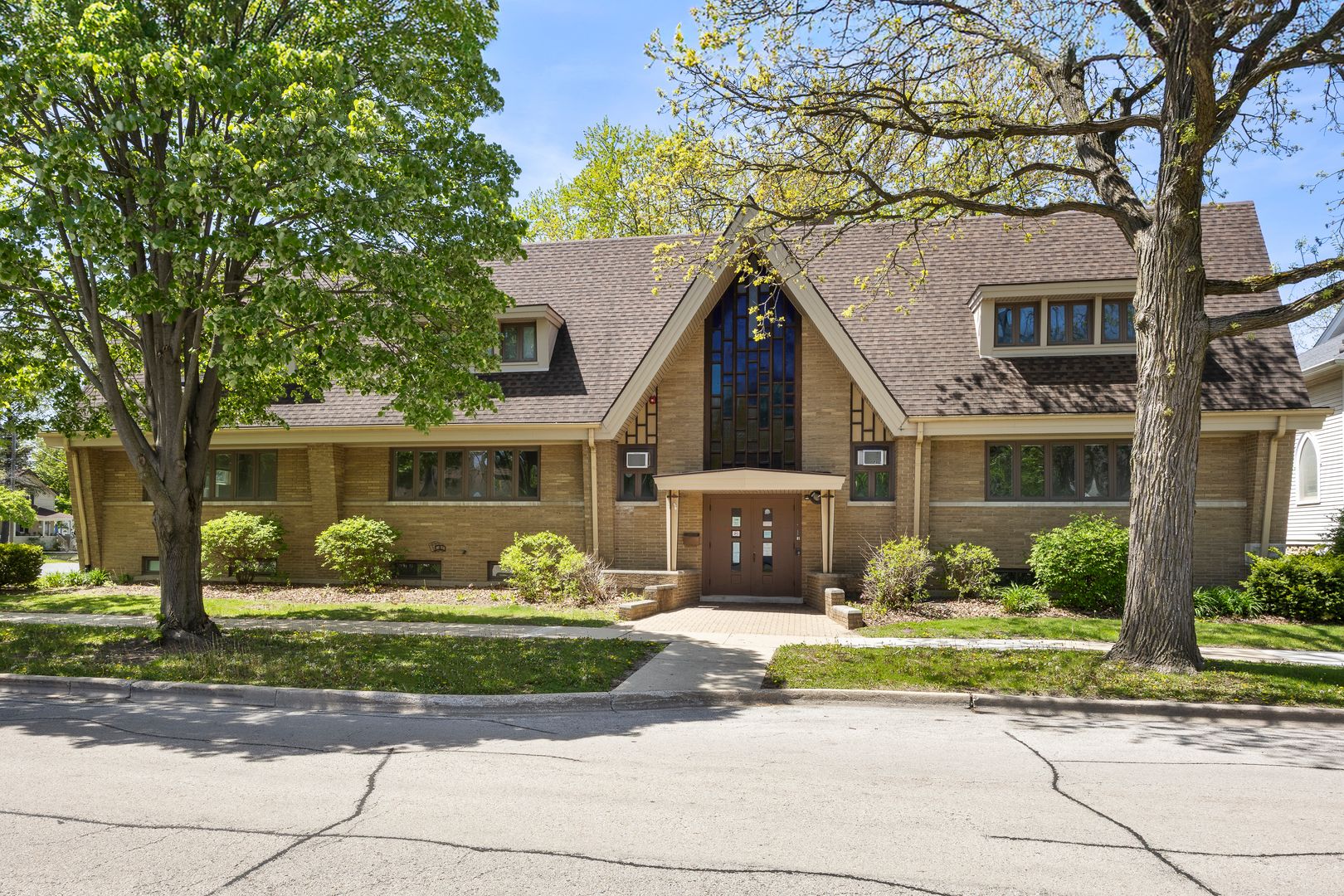 108 Sherman Street — West Chicago, IL 60185