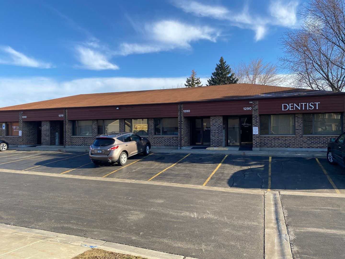 1255 Bamberg Court #1240A — Hanover Park, IL 60133