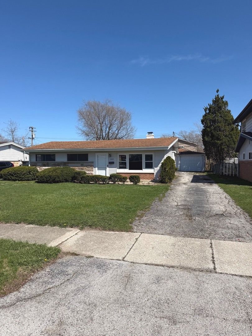 1469 Stanley Boulevard — Calumet City, IL 60409