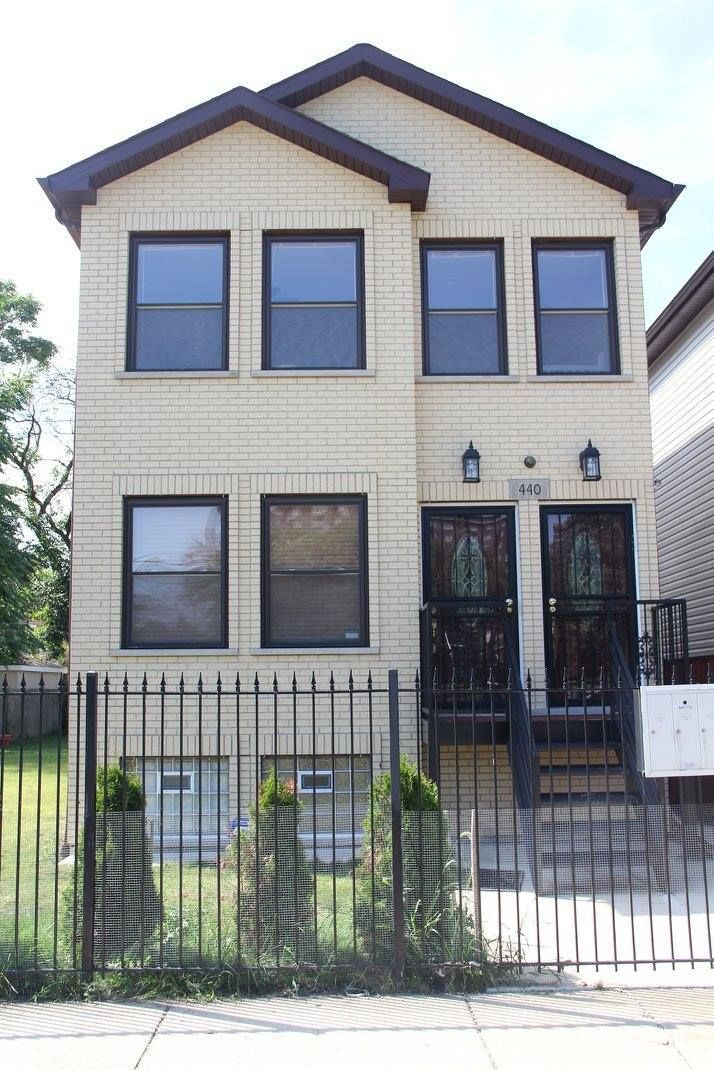 440 N Monticello Avenue — Chicago, IL 60624