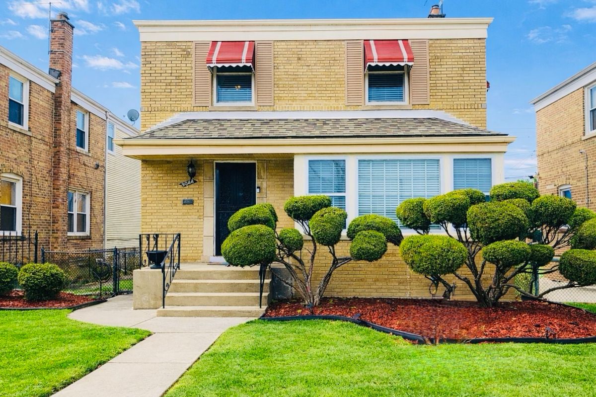 9044 Merrill Avenue, Chicago, IL 60617