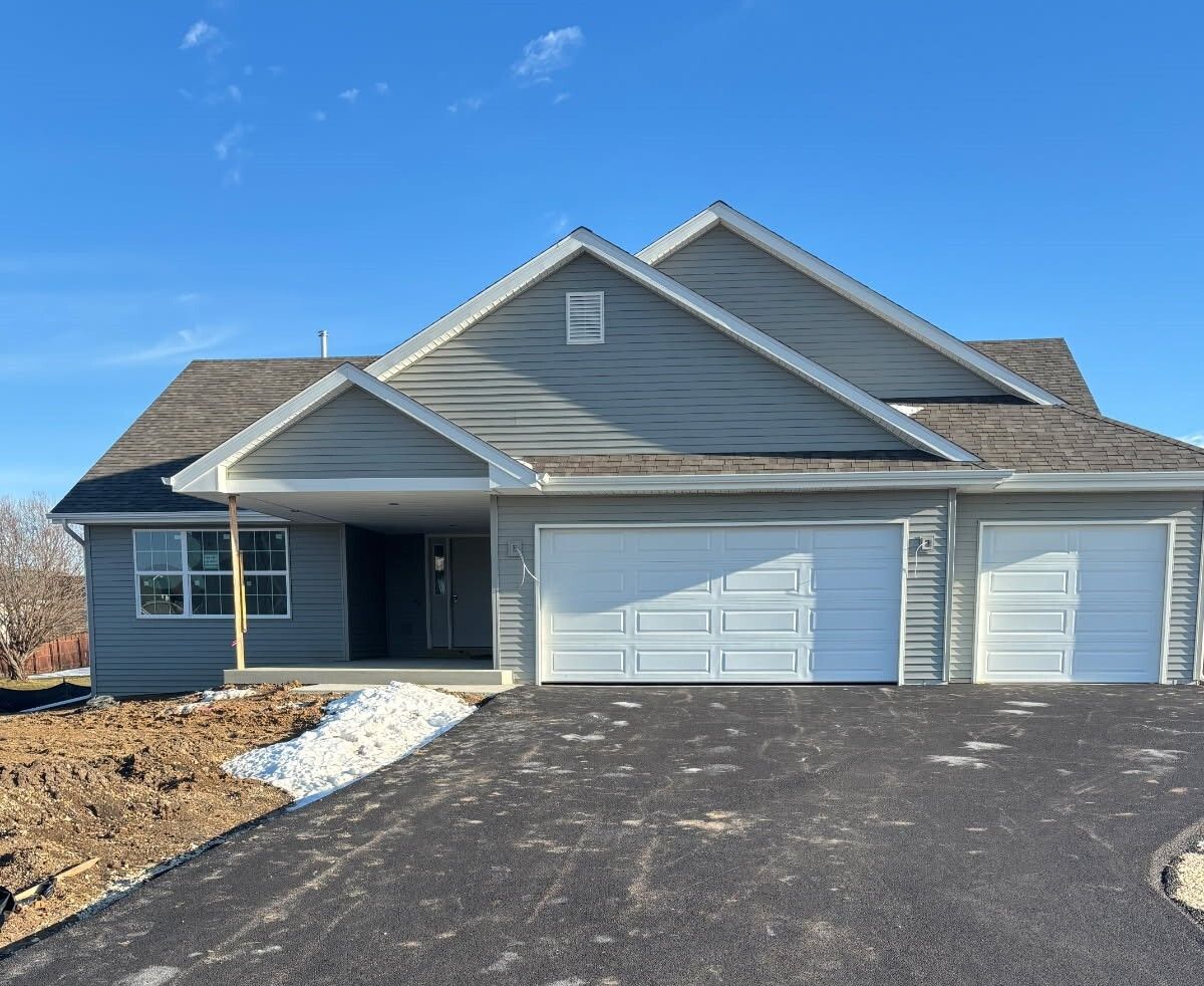 1111 Frosty Morning Drive — Davis Junction, IL 61020