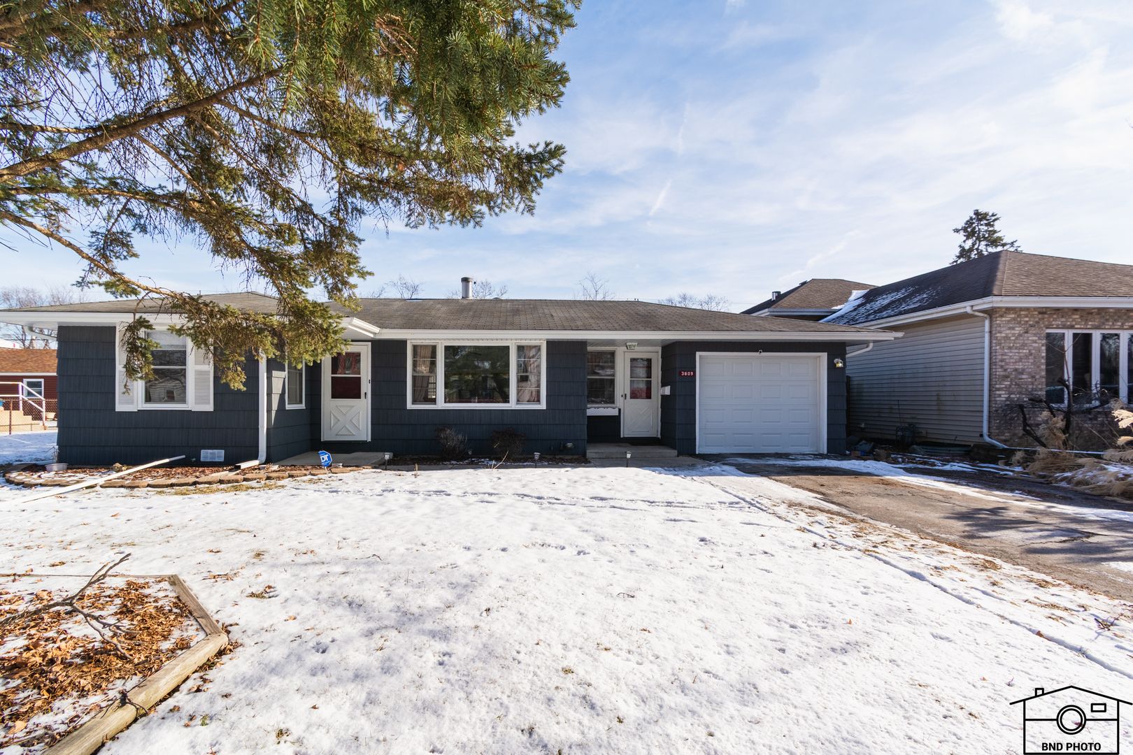 3609 Peoria Street — Steger, IL 60475