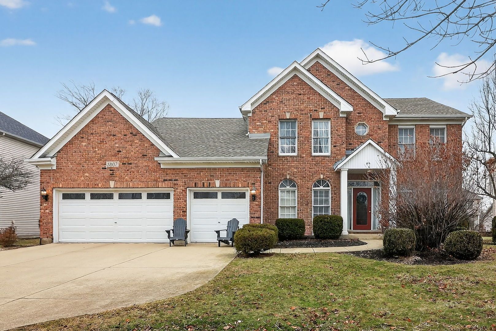 3807 Landsdown Avenue — Naperville, IL 60564