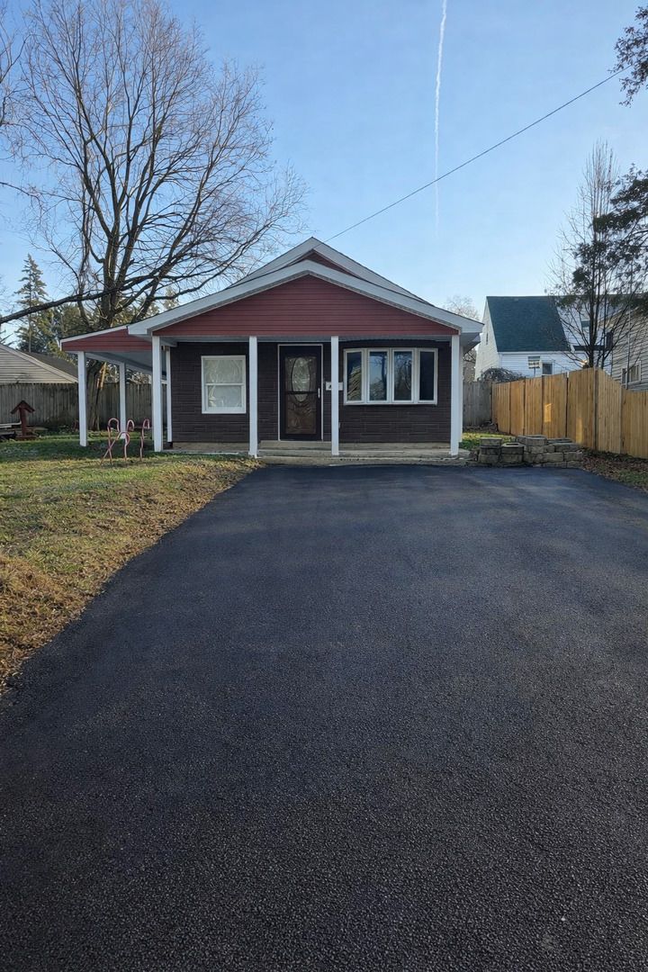 824 Hague Street — Joliet, IL 60432
