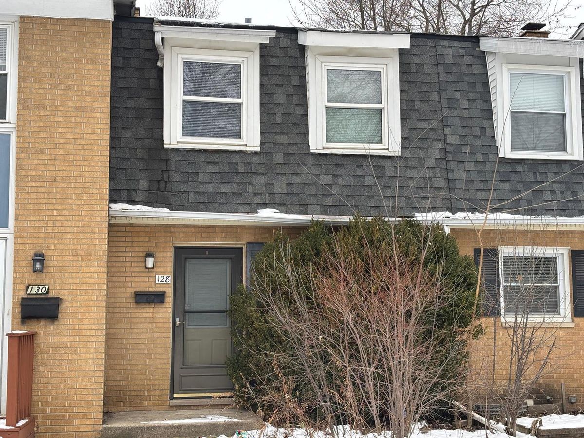 128 Hale Avenue, Bartlett, IL 60103