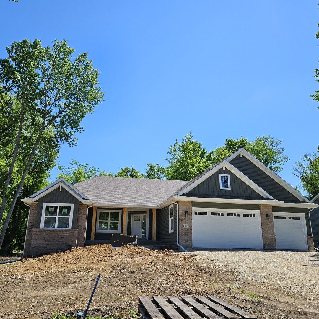 6010 Squirrel Run — Caledonia, IL 61011