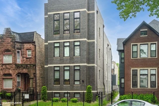 4730 S Champlain Avenue #3 — Chicago, IL 60615