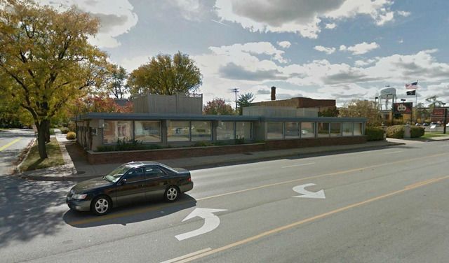 53 Saint Charles Road, Villa Park, IL 60181