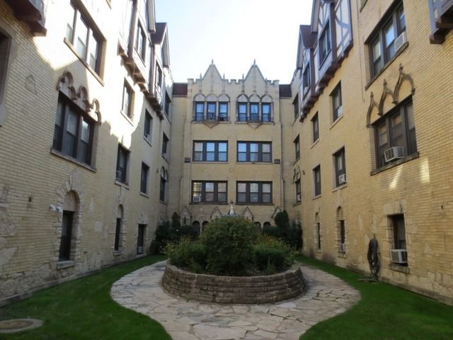 5653 SPAULDING Avenue, Chicago, IL 60659