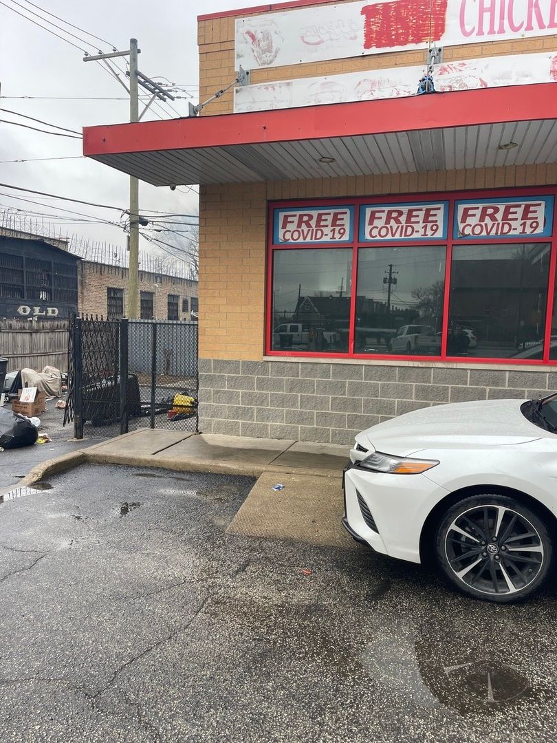 749 S Cicero Avenue — Chicago, IL 60644