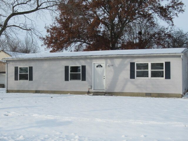 508 W Clark Street — Thomasboro, IL 61878