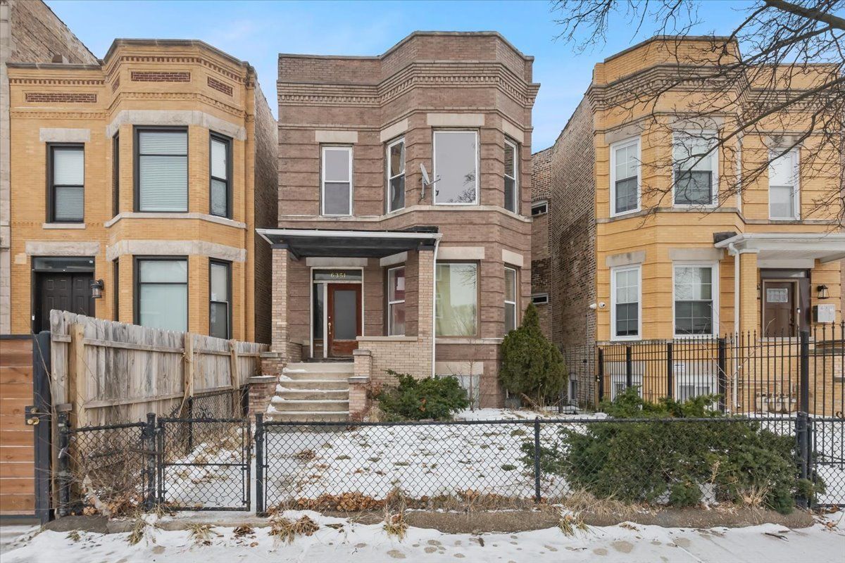 6351 S DREXEL Avenue — Chicago, IL 60637