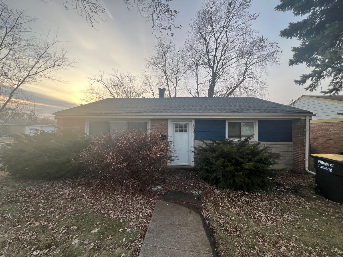 17056 Burnham Avenue, Lansing, IL 60438