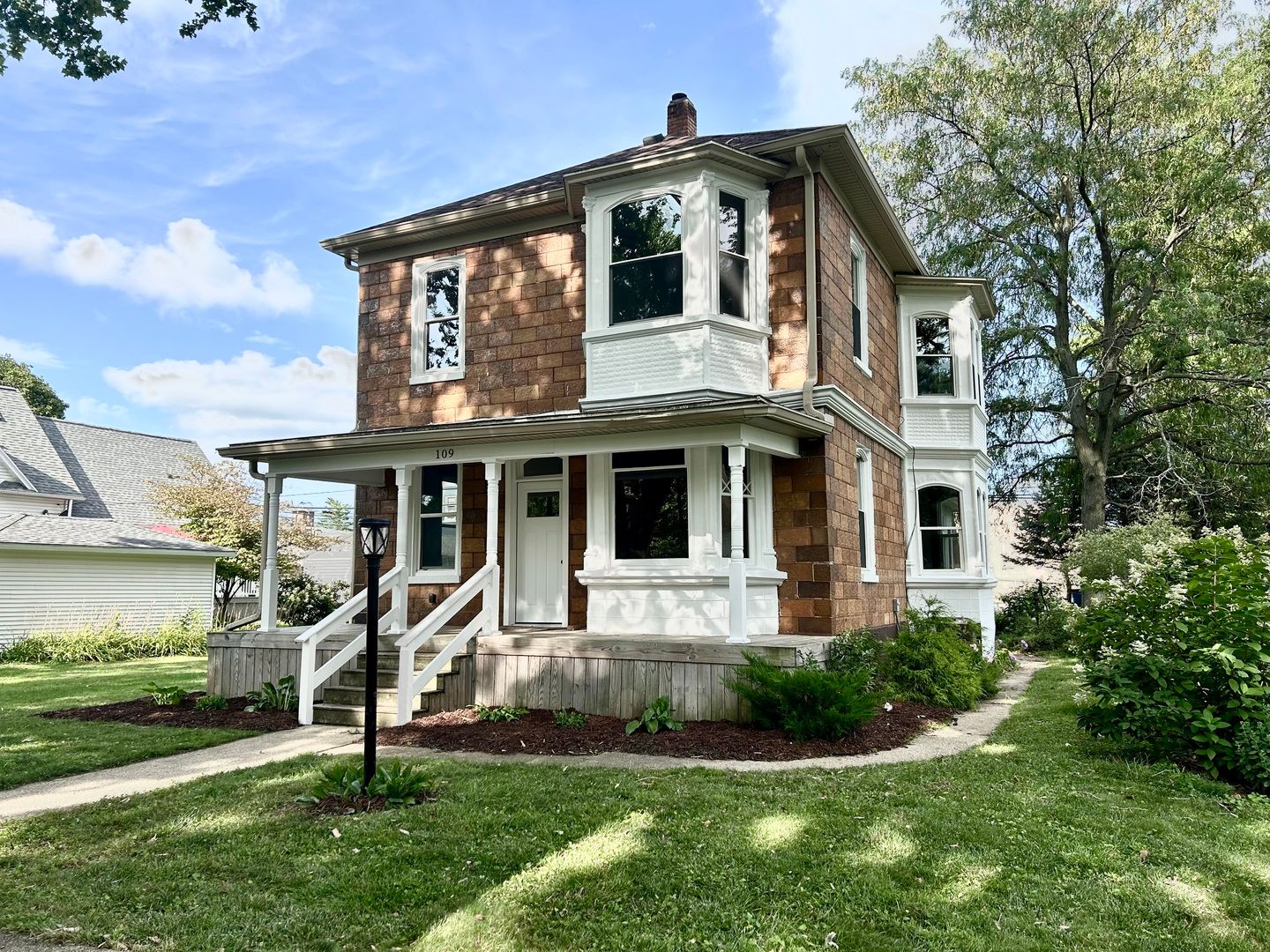109 S Bureau Avenue — Ladd, IL 61329