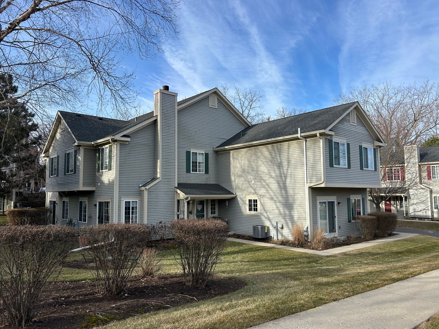 258 Windsor Court #C — South Elgin, IL 60177