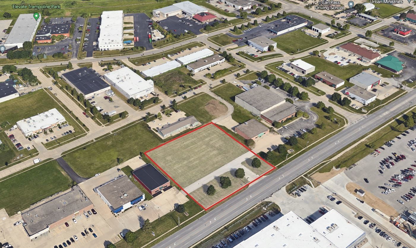 803 N Mattis Avenue — Champaign, IL 61821