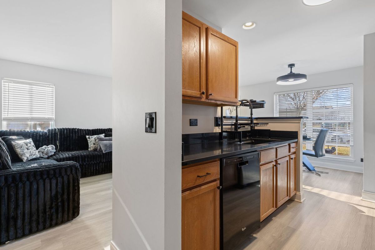 706 Keller Street, Plano, IL 60545